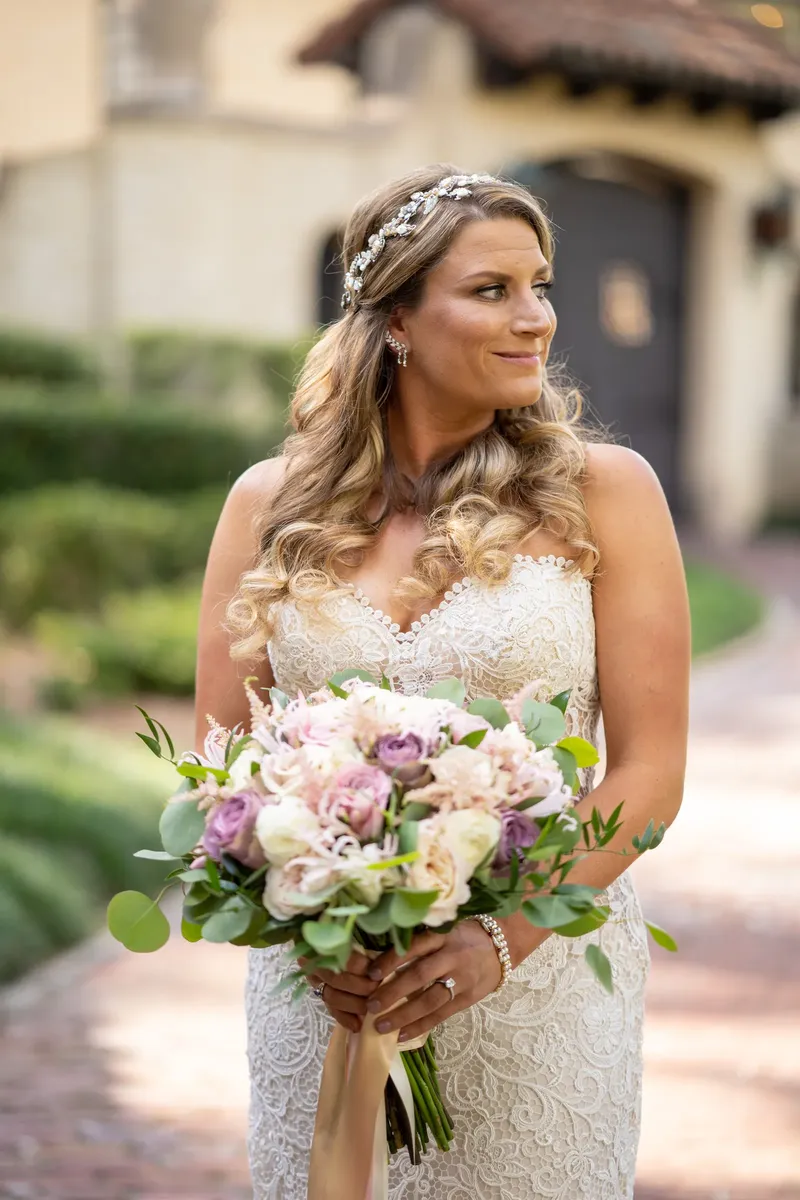 Bride and groom at Epping Forest Yacht Club Jacksonville