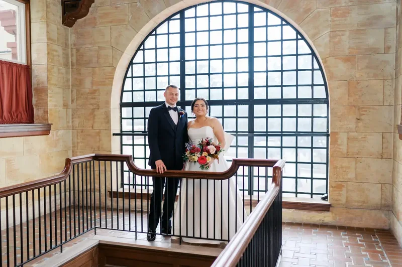 Couple portrait by Treasury window